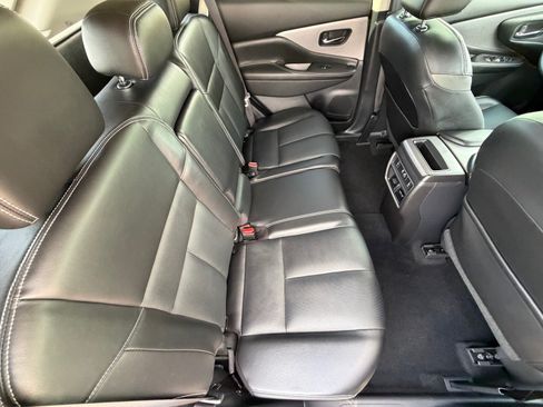 Used 2020 Nissan Murano SL FWD image 11