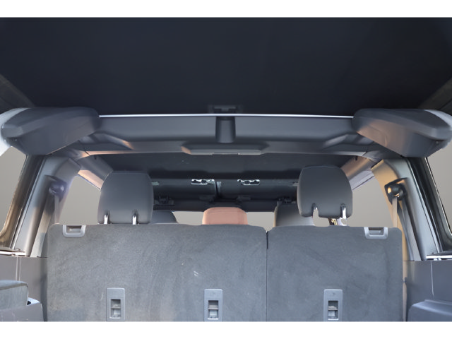 Used 2022 Ford Bronco Outer Banks AWD/4WD image 18