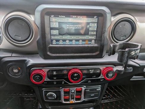 Used 2021 Jeep Wrangler Unlimited Sport S image 13