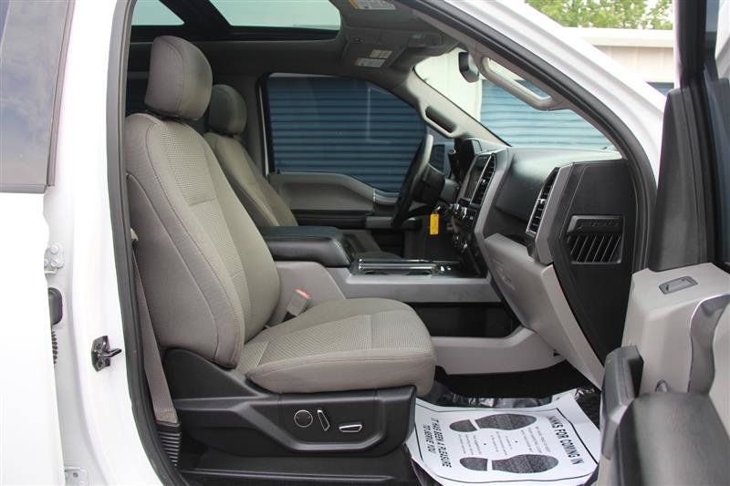 Used 2018 Ford F150 XLT w/ Equipment Group 302A Luxury AWD/4WD image 18
