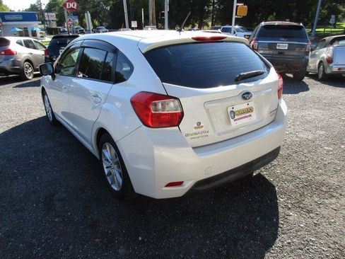Used 2013 Subaru Impreza 2.0i Premium w/ All-Weather Pkg AWD/4WD image 6