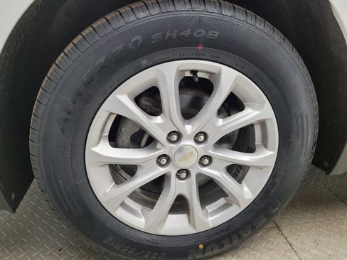 Used 2019 Chevrolet Equinox LS AWD/4WD image 31