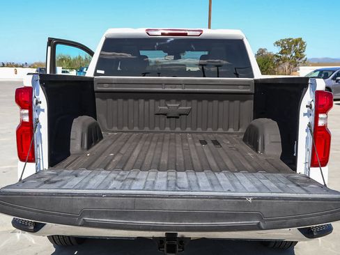 Used 2022 Chevrolet Silverado 1500 LTZ image 25