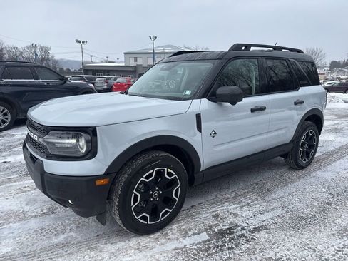 New 2026 Ford Bronco Sport Outer Banks image 4