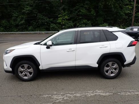Certified 2023 Toyota RAV4 XLE w/ Convenience Package AWD/4WD image 6