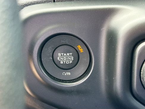 Used 2023 Jeep Wrangler Sport image 15