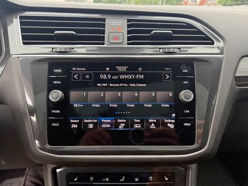Used 2023 Volkswagen Tiguan SEL R-Line AWD/4WD image 12