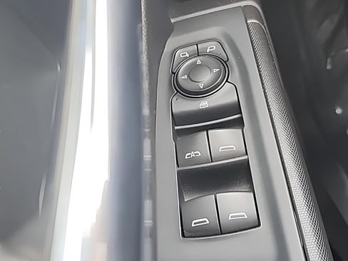 Used 2024 GMC Sierra 1500 Pro w/ Pro Value Package image 24