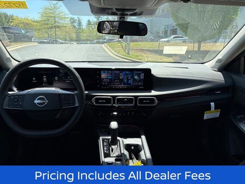 New 2026 Nissan Sentra SR FWD image 9