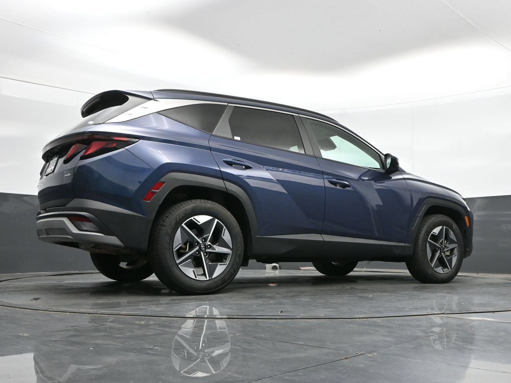 Certified 2025 Hyundai Tucson SEL AWD/4WD image 41
