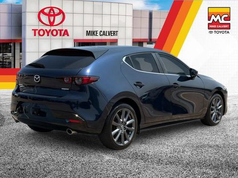 Used 2021 MAZDA MAZDA3 s FWD image 5