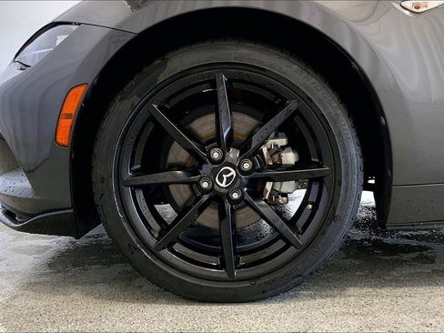 Used 2021 MAZDA MX-5 Miata RF Club image 8