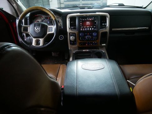 Used 2016 RAM 1500 Laramie Longhorn w/ Convenience Group image 17