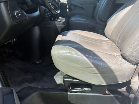 Used 2023 GMC Savana 2500 Extended w/ Driver Convenience Package RWD image 10