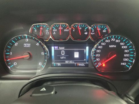 Used 2019 Chevrolet Suburban LT AWD/4WD image 23
