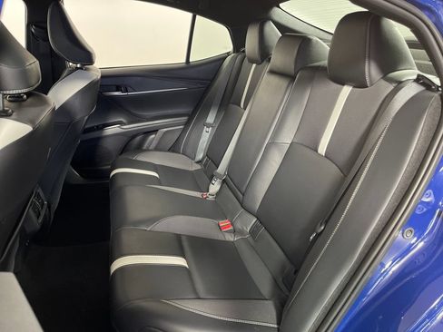 Used 2025 Toyota Camry SE FWD image 13