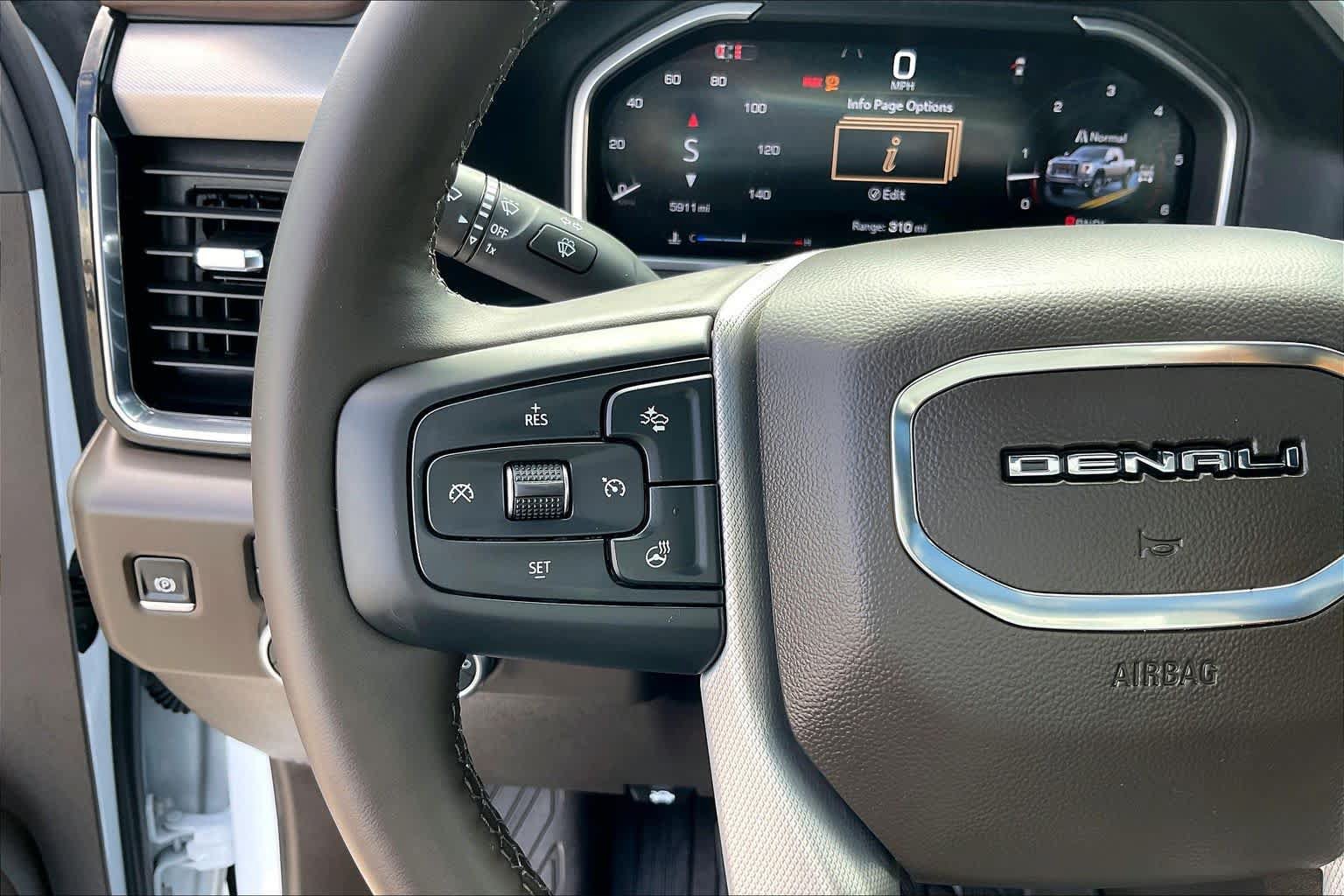 Used 2026 GMC Sierra 2500 Denali w/ Denali Reserve Package AWD/4WD image 24