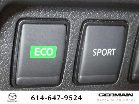 Used 2017 Nissan Sentra S FWD image 33