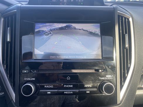 Used 2023 Subaru Forester Premium image 14