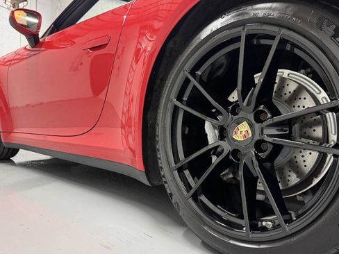 Used 2023 Porsche 911 Carrera image 31