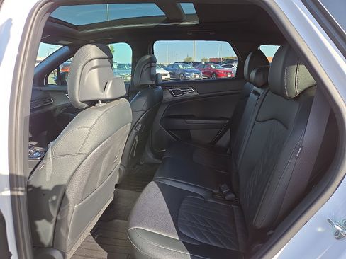 Used 2024 Kia Sportage X-Pro Prestige image 8
