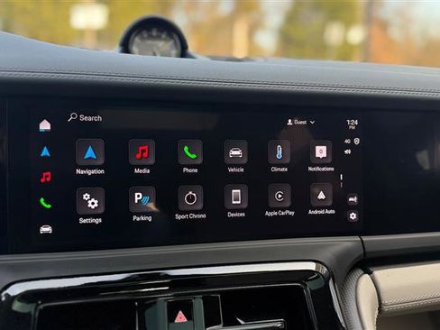 Used 2025 Porsche Panamera 4 image 33