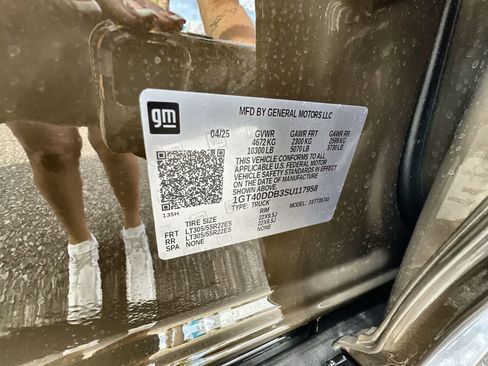 New 2025 GMC Hummer EV 3X w/ LPO, Dark Essentials Package image 34