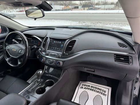 Used 2019 Chevrolet Impala LT image 8