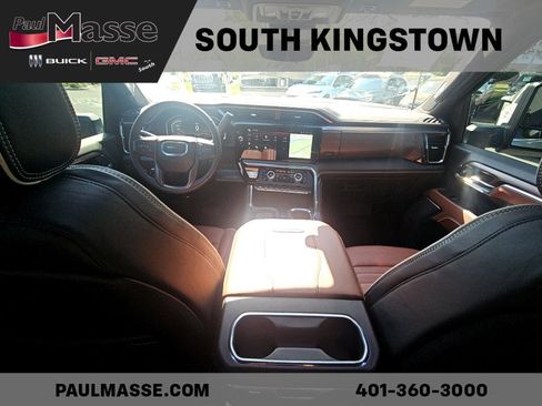 Used 2025 GMC Sierra 2500 Denali Ultimate AWD/4WD image 16