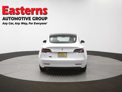 Used 2022 Tesla Model 3 RWD image 33