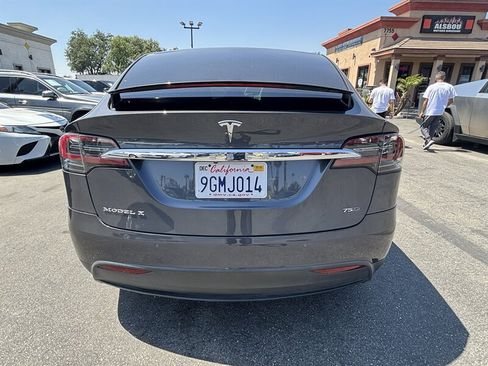 Used 2018 Tesla Model X P100D AWD/4WD image 4