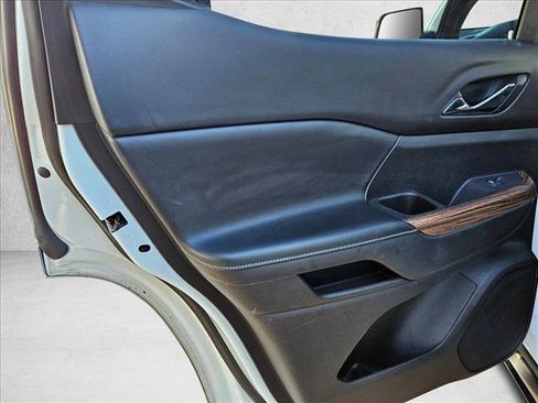 Used 2019 GMC Acadia Denali w/ Technology Package image 22