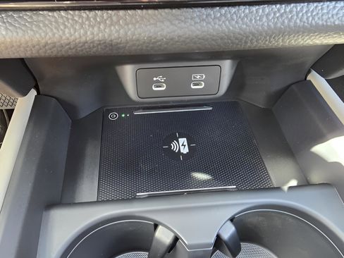 New 2026 Honda HR-V LX image 15