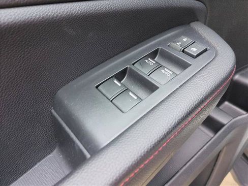 Used 2025 Honda Ridgeline Black Edition image 12