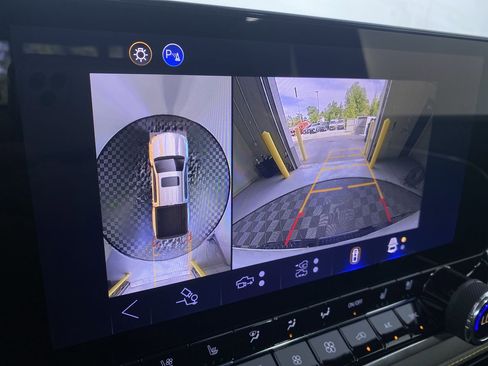 New 2026 Chevrolet Colorado ZR2 w/ Technology Package image 7