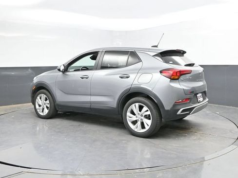 Used 2025 Buick Encore GX Preferred AWD/4WD image 8