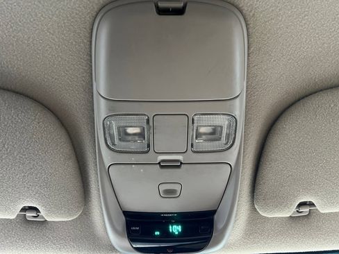 Used 2002 Dodge Ram 2500 Truck SLT image 34