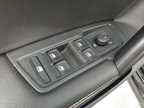 Used 2022 Volkswagen Tiguan S w/ IQ.Drive Package FWD image 18