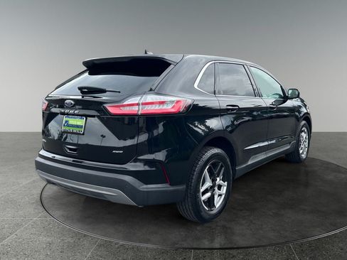 Used 2024 Ford Edge SEL AWD/4WD image 9