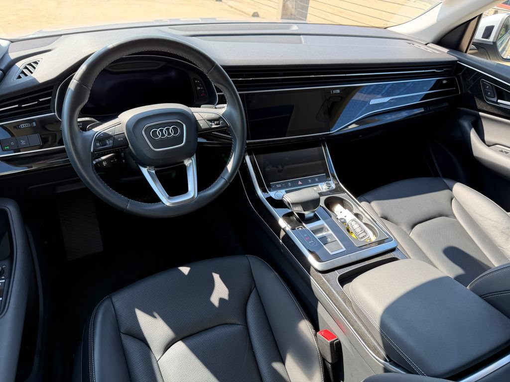 Used 2019 Audi Q8 Premium Plus AWD/4WD image 13
