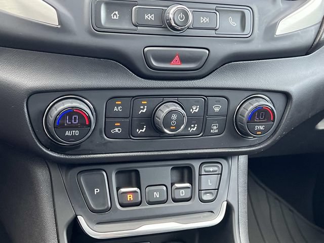 Used 2019 GMC Terrain SLE w/ Driver Convenience Package FWD image 22