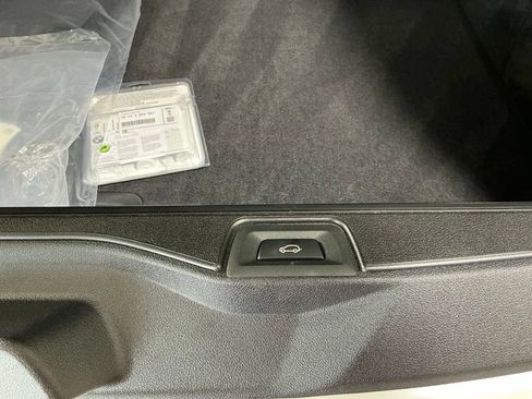 Certified 2024 BMW X5 xDrive40i w/ Premium Package AWD/4WD image 31