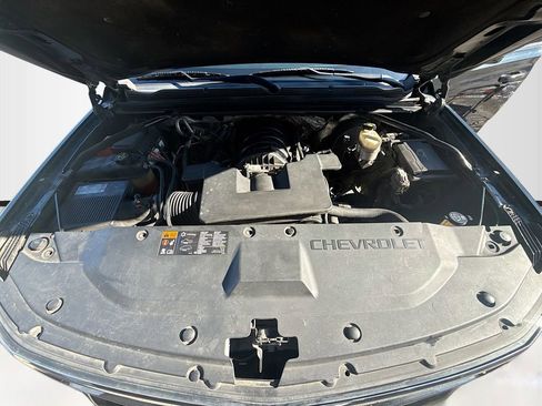 Used 2016 Chevrolet Suburban LS image 29