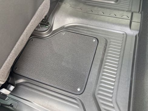 New 2026 GMC Sierra 1500 AT4 w/ AT4 Premium Package image 16