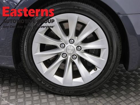 Used 2018 Tesla Model S 75D AWD/4WD image 28