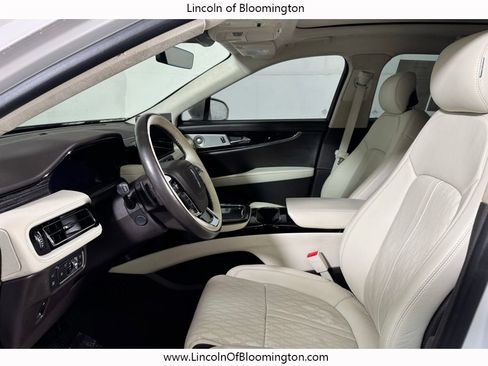 Certified 2021 Lincoln Nautilus Black Label image 22