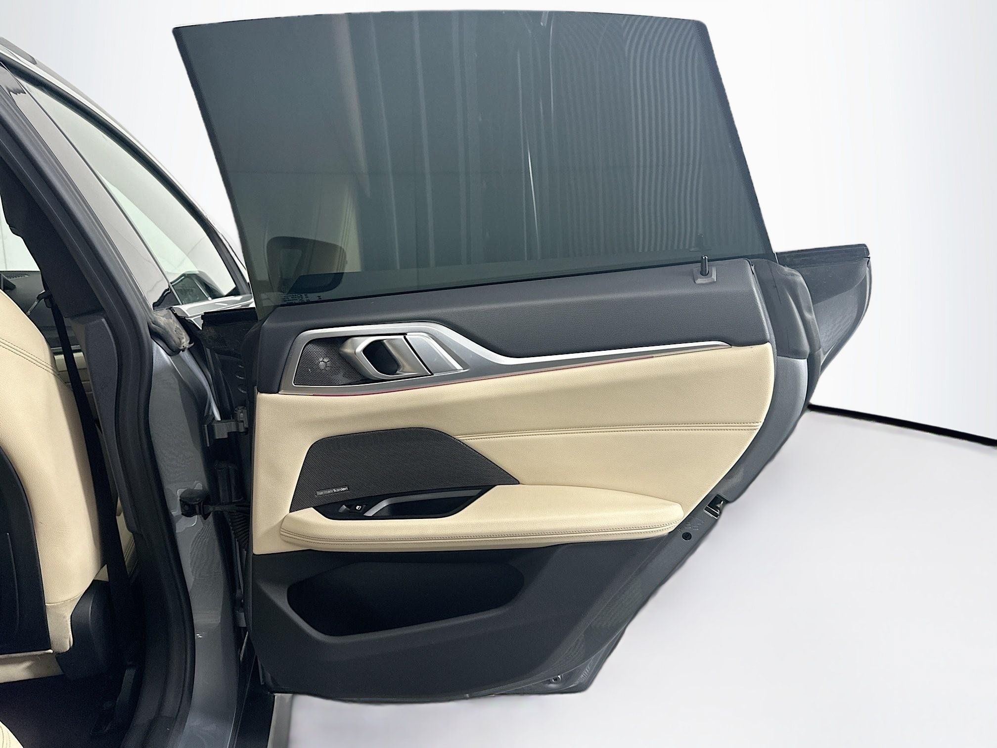 Used 2024 BMW i4 eDrive35 w/ Premium Package RWD image 33