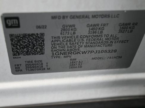 Used 2023 Chevrolet Traverse LT image 17