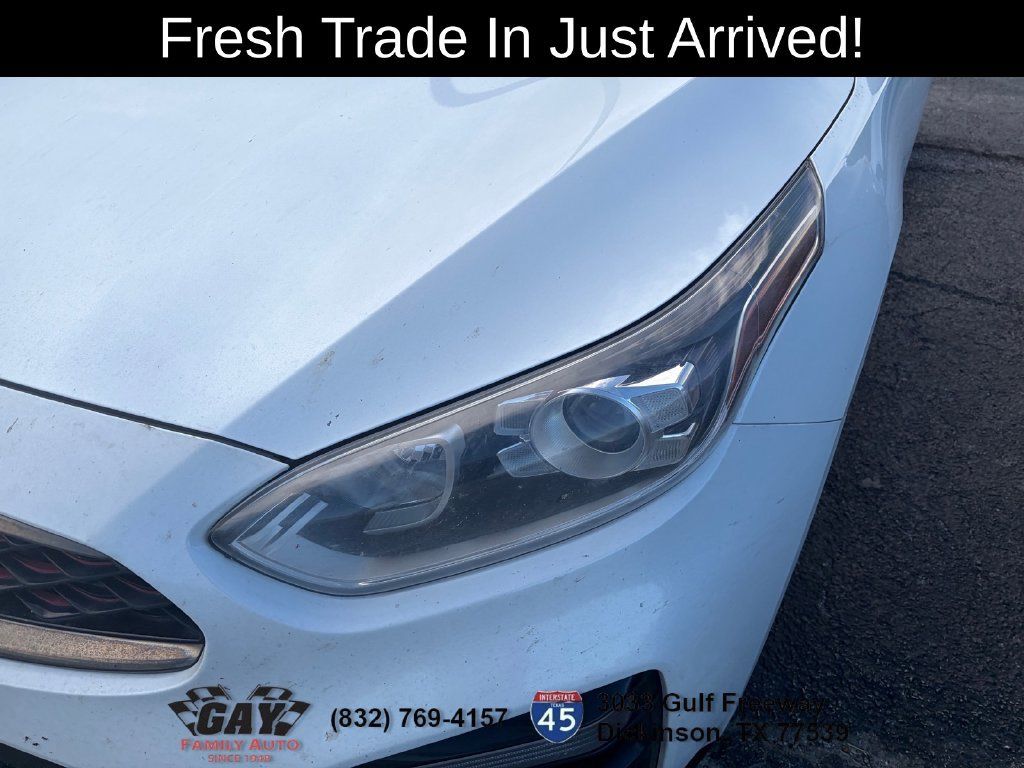 Used 2021 Kia Forte GT-Line FWD image 4