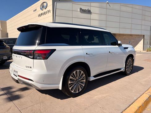 Certified 2026 INFINITI QX80 Luxe w/ Cargo Package AWD/4WD image 6